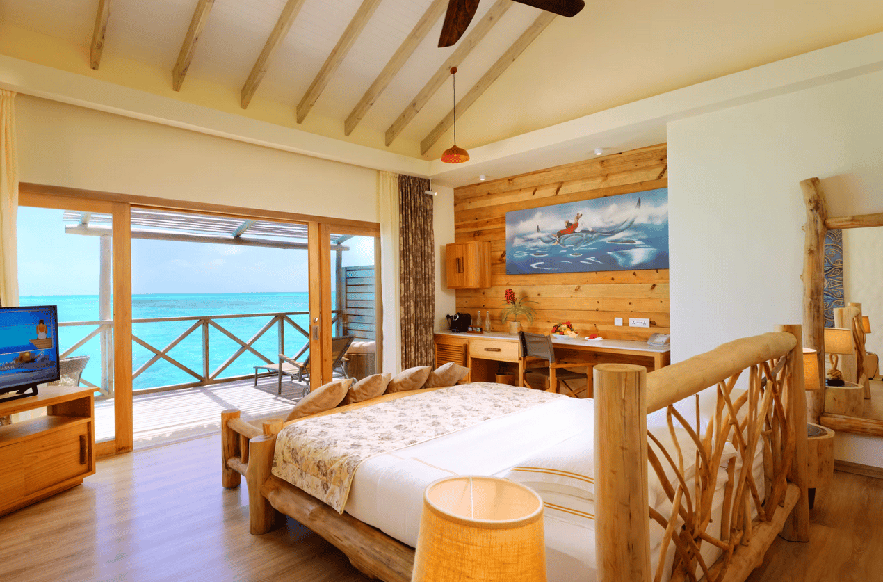 Lagoon villa